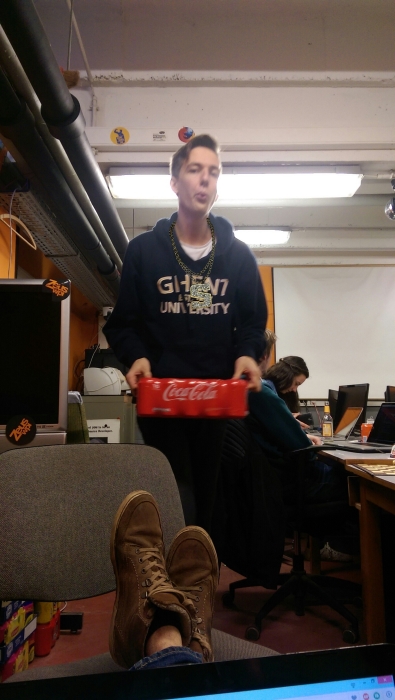 kennethswag.jpg kennethswag.jpg